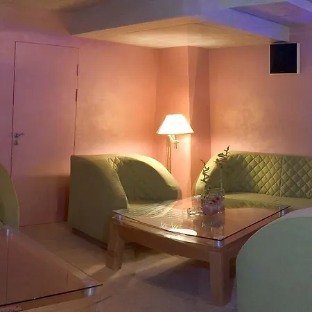 Divesta - Self Check In מלון וארנה