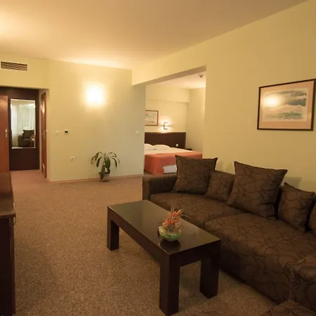 Divesta - Self Check In 호텔